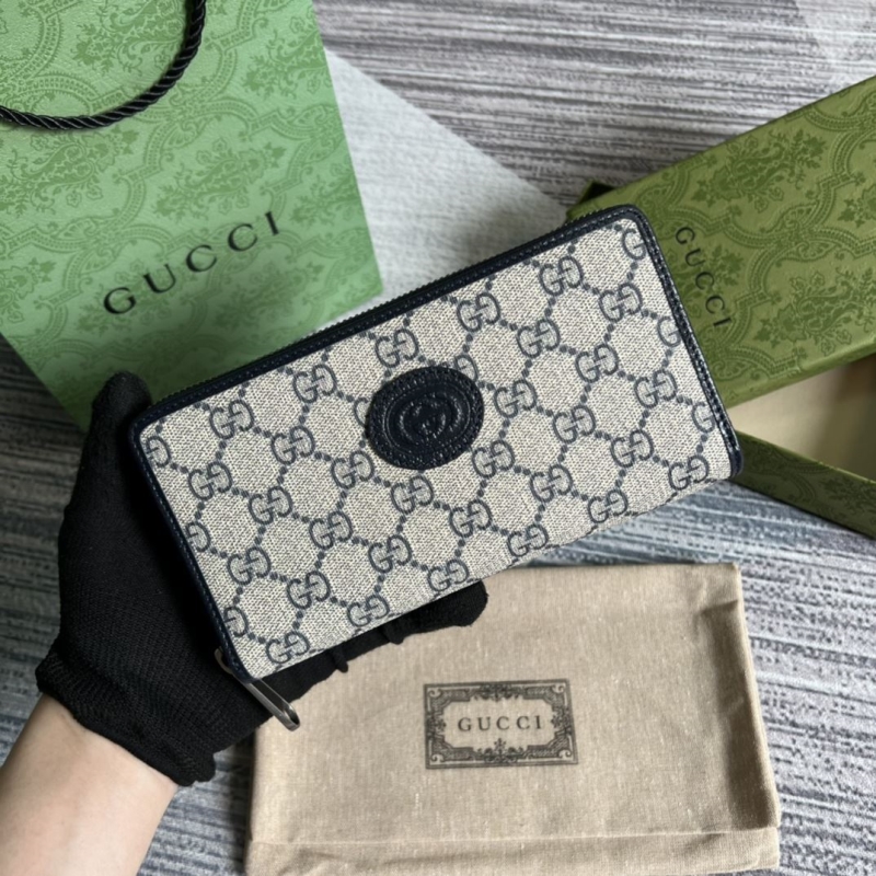 G*u*i wallets & purse